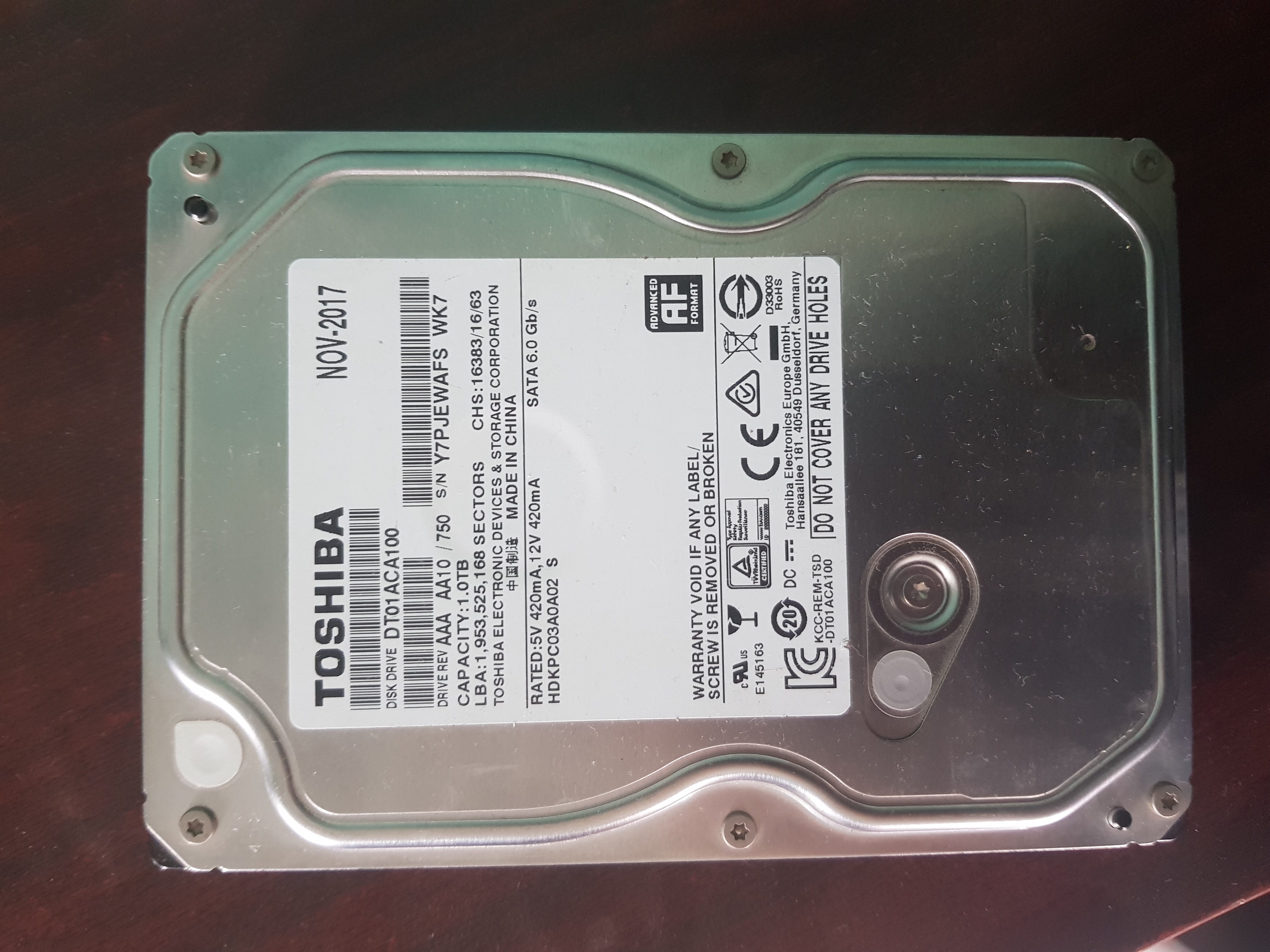 TOSHIBA HDD 1.0 TB